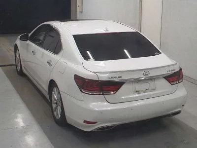 LEXUS LS