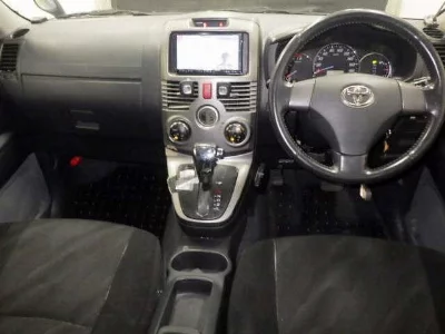 Toyota Rush