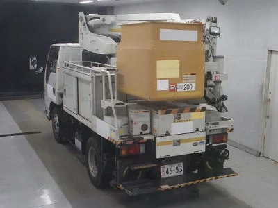 ISUZU ELF