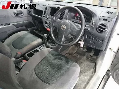 NISSAN NV150 AD