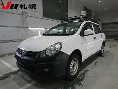 NISSAN AD VAN