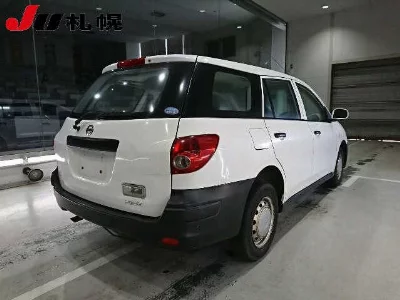 NISSAN AD VAN