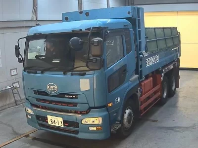 NISSAN UD