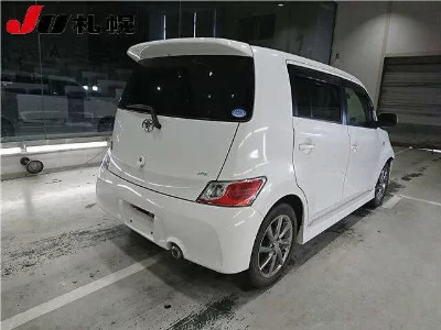 Toyota bB