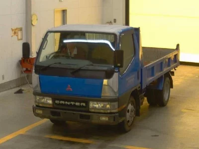 MITSUBISHI CANTER