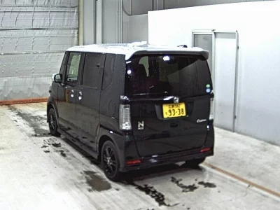 Honda N BOX CUSTOM