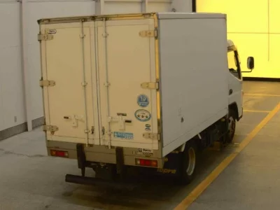 MITSUBISHI CANTER