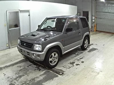 MITSUBISHI PAJERO MINI