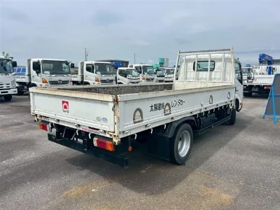 HINO DUTRO