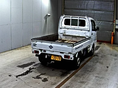 NISSAN NT100 CLIPPER