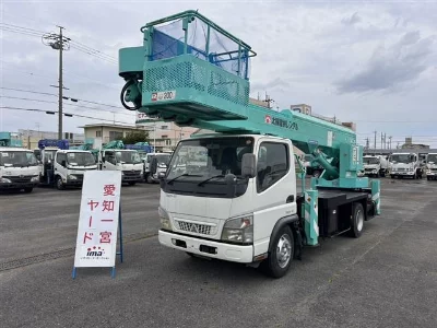 MITSUBISHI CANTER