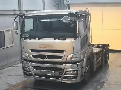 MITSUBISHI FUSO