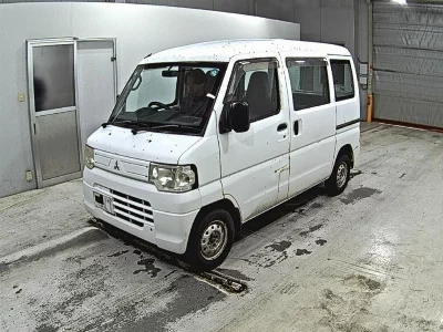 MITSUBISHI MINICAB