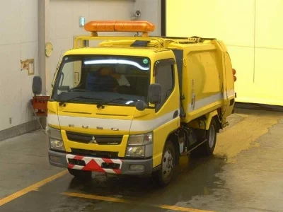 MITSUBISHI CANTER