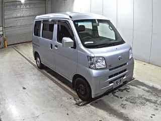 Toyota Pixis Van