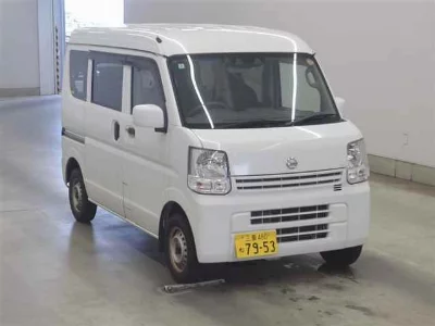 NISSAN NV100 CLIPPER
