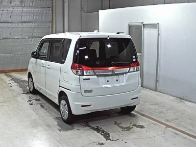 MITSUBISHI DELICA D:2