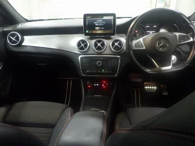 MERCEDES BENZ CLA SHOOTING BRAKE