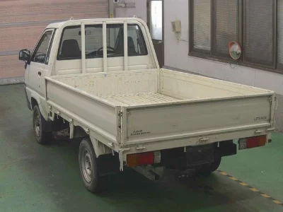 Toyota Lite Ace Truck
