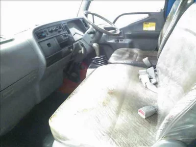 MITSUBISHI CANTER