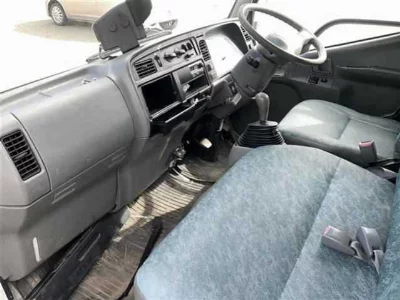 MITSUBISHI CANTER