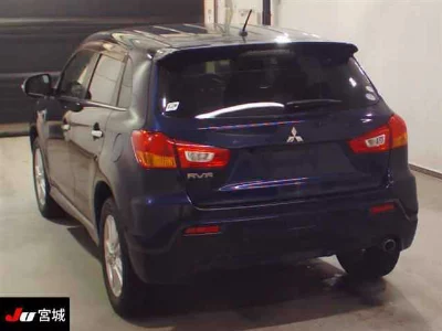 MITSUBISHI RVR