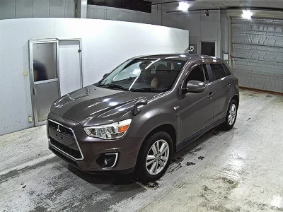 MITSUBISHI RVR