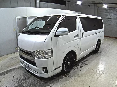 Toyota HiAce Van