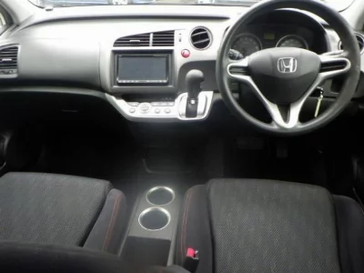 Honda Stream