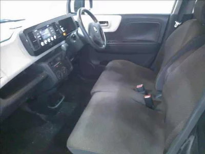 SUZUKI MRWAGON