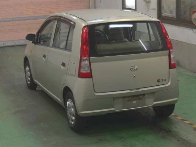 Daihatsu Mira