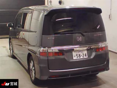 Honda STEPWGN SPADA