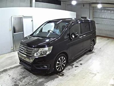 Honda STEPWGN SPADA