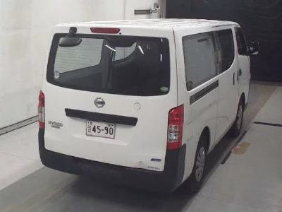 NISSAN NV350 CARAVAN