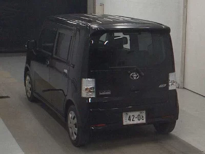 Toyota Pixis Space