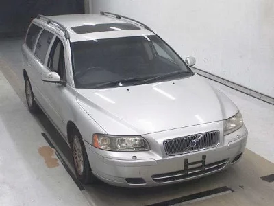 VOLVO V70