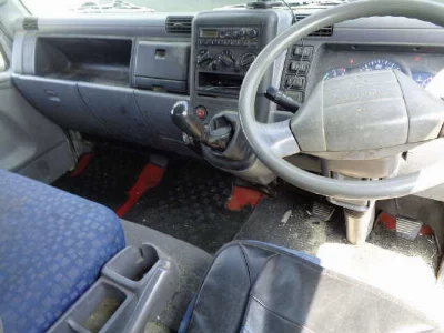MITSUBISHI CANTER