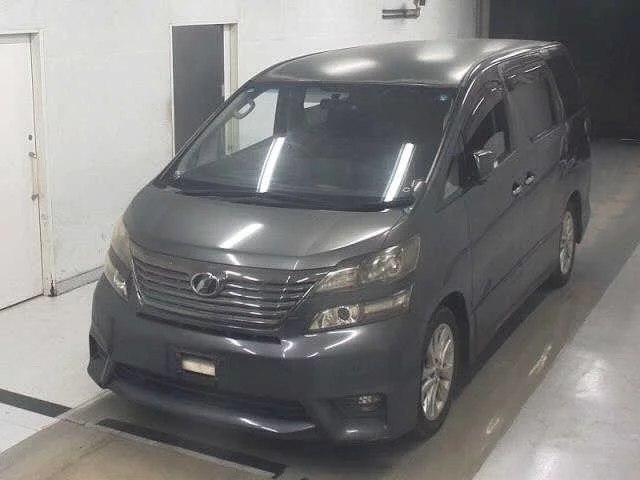 Toyota Vellfire  с аукциона в Японии