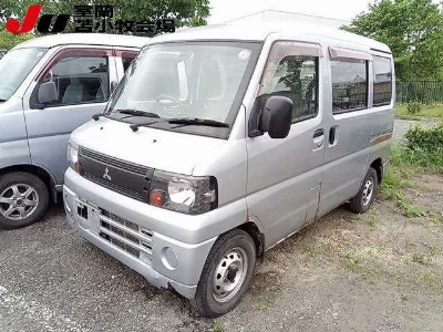 MITSUBISHI MINICAB