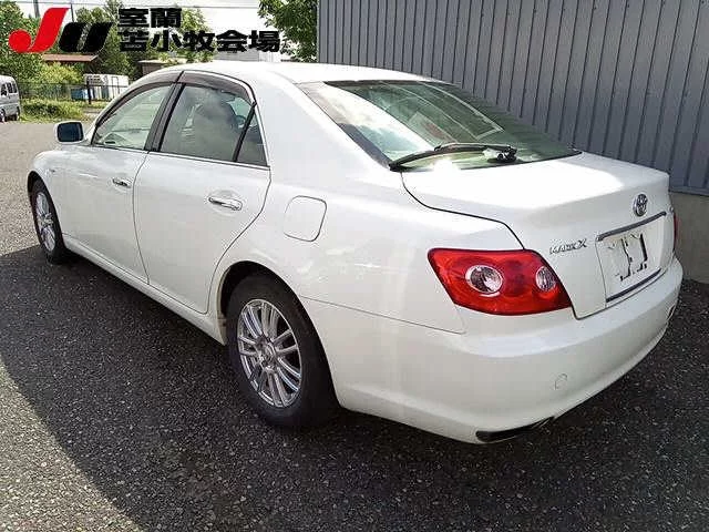Toyota Mark X  с аукциона в Японии
