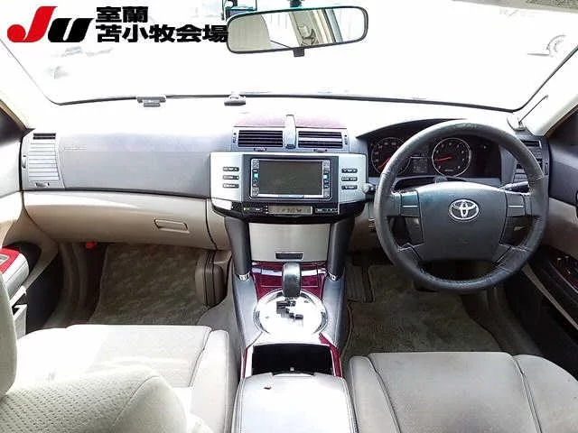 Toyota Mark X  с аукциона в Японии
