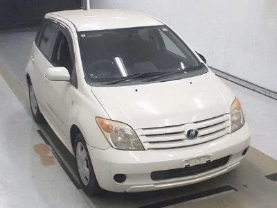 Toyota Ist