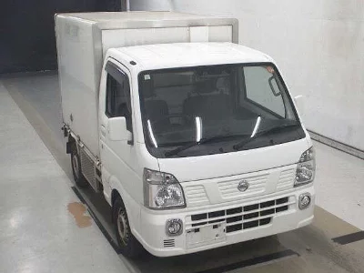 NISSAN NT100 CLIPPER