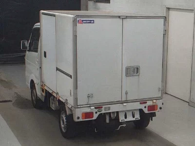 NISSAN NT100 CLIPPER