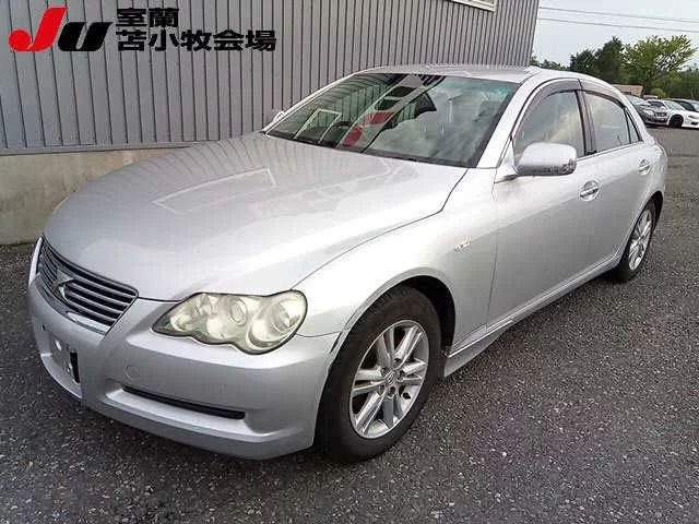 Toyota Mark X  с аукциона в Японии