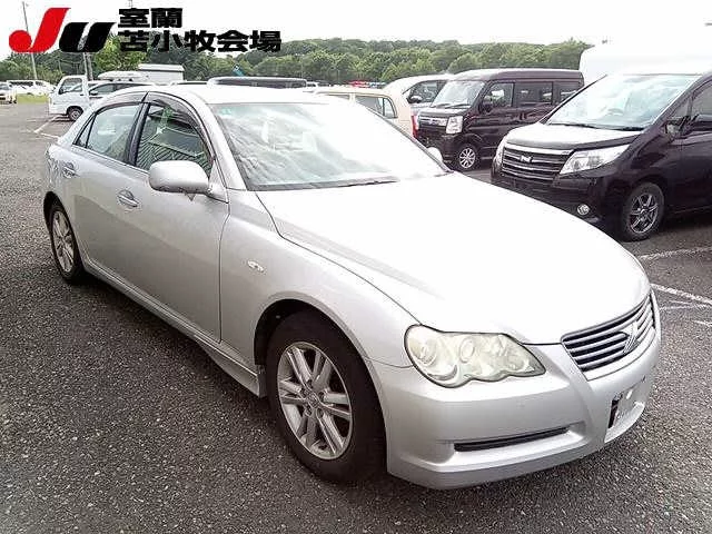 Toyota Mark X  с аукциона в Японии