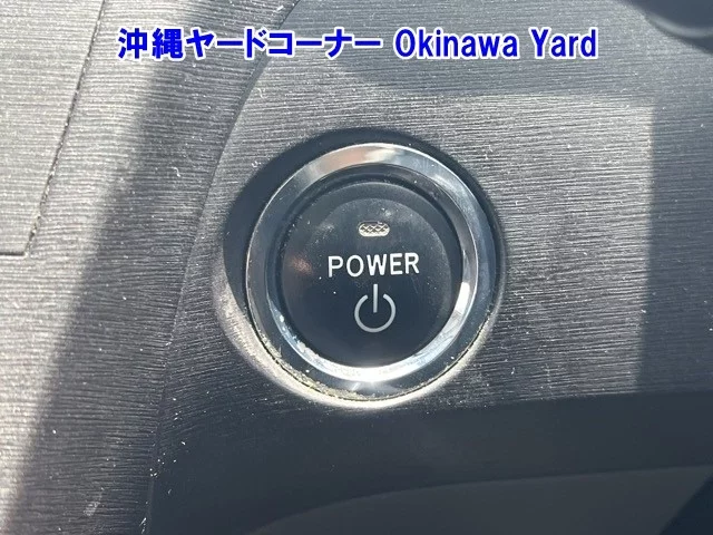 Toyota Prius  с аукциона в Японии