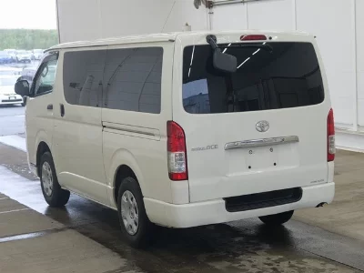 Toyota RegiusAce