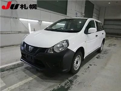 NISSAN AD VAN