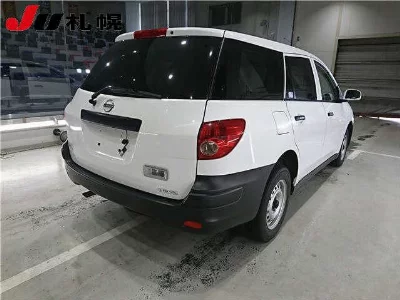 NISSAN AD VAN